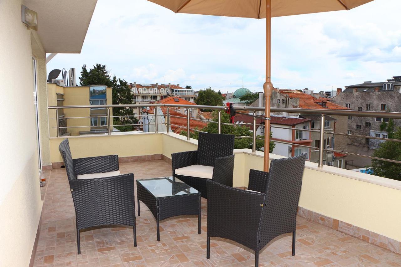 Shik & Chic In The Heart Of Burgas # 5Min From Beach # New Dış mekan fotoğraf