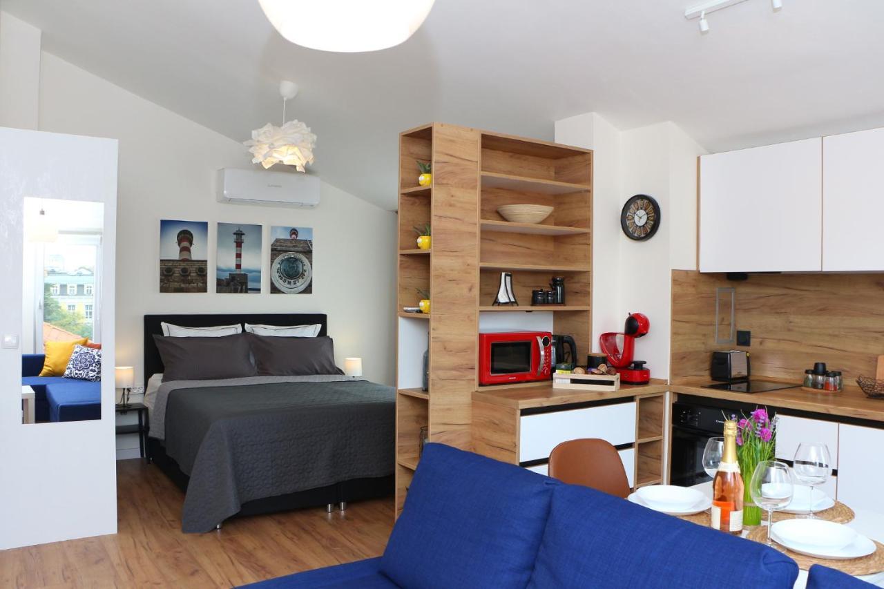 Shik & Chic In The Heart Of Burgas # 5Min From Beach # New Dış mekan fotoğraf