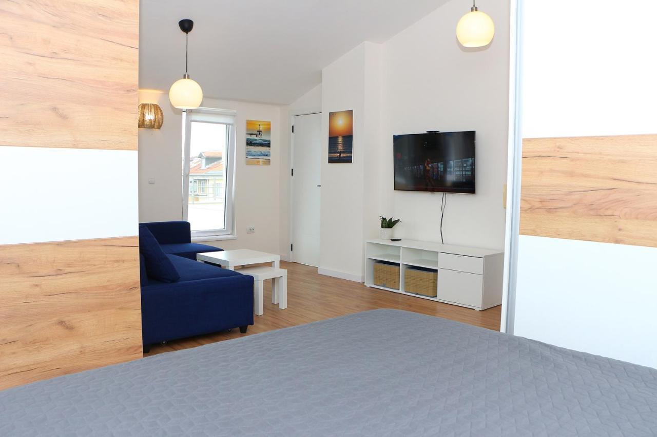 Shik & Chic In The Heart Of Burgas # 5Min From Beach # New Dış mekan fotoğraf