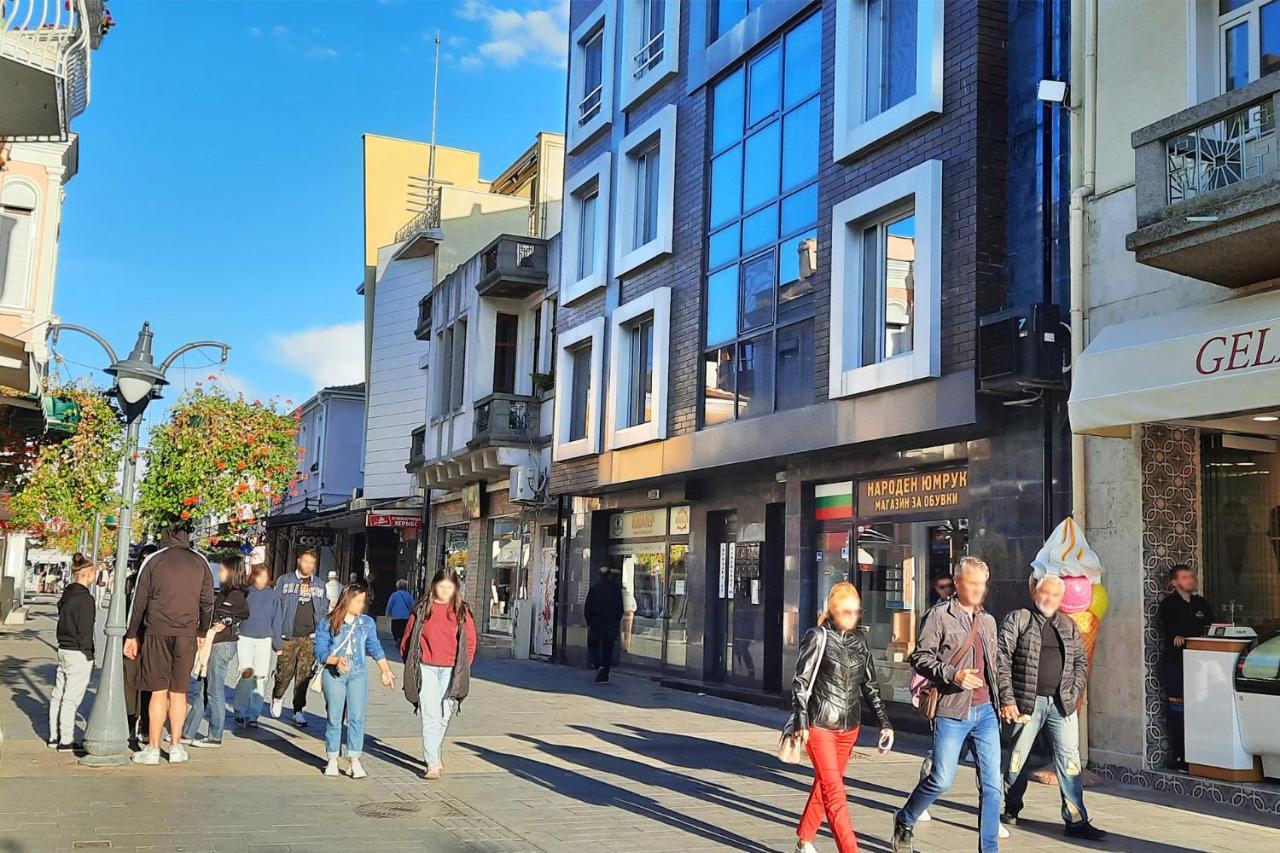 Shik & Chic In The Heart Of Burgas # 5Min From Beach # New Dış mekan fotoğraf
